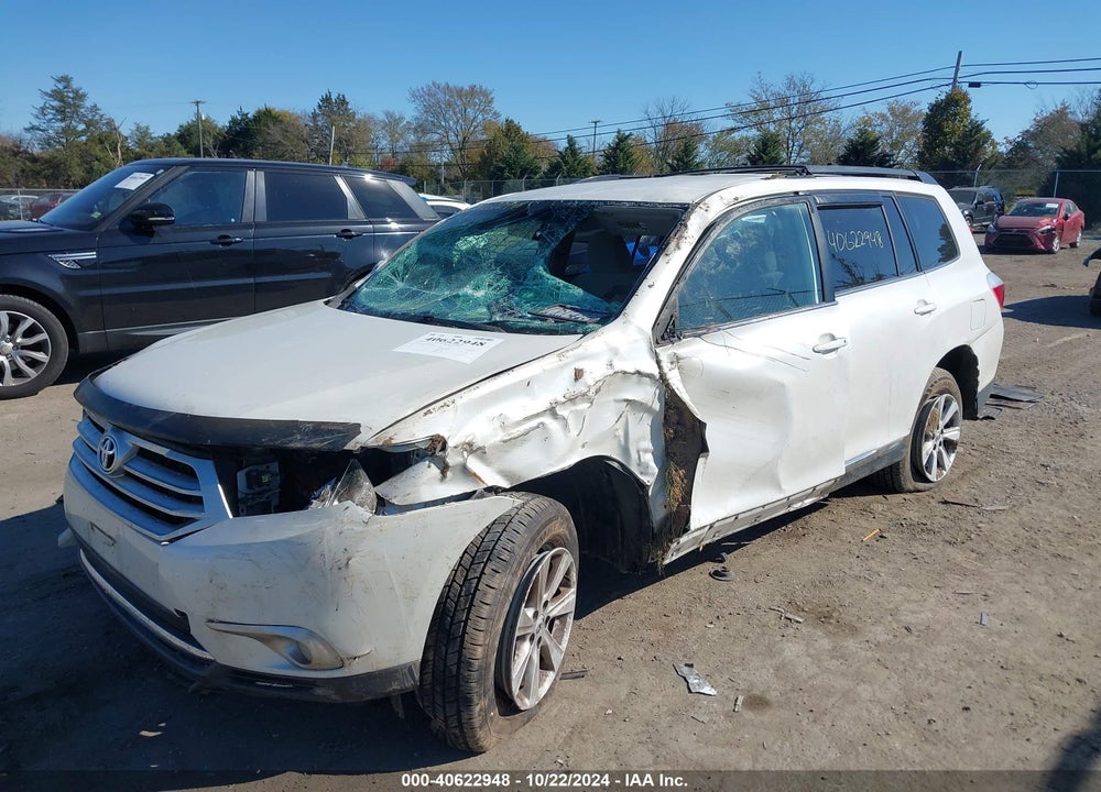 2012 TOYOTA HIGHLANDER SE VIN: 5TDBK3EH3CS145344