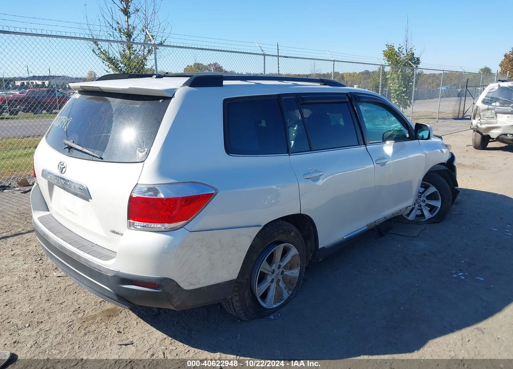2012 TOYOTA HIGHLANDER SE VIN: 5TDBK3EH3CS145344