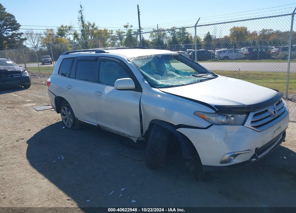 2012 TOYOTA HIGHLANDER SE VIN: 5TDBK3EH3CS145344