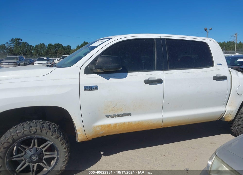 2014 TOYOTA TUNDRA SR5 5.7L V8 VIN: 5TFEY5F18EX156409