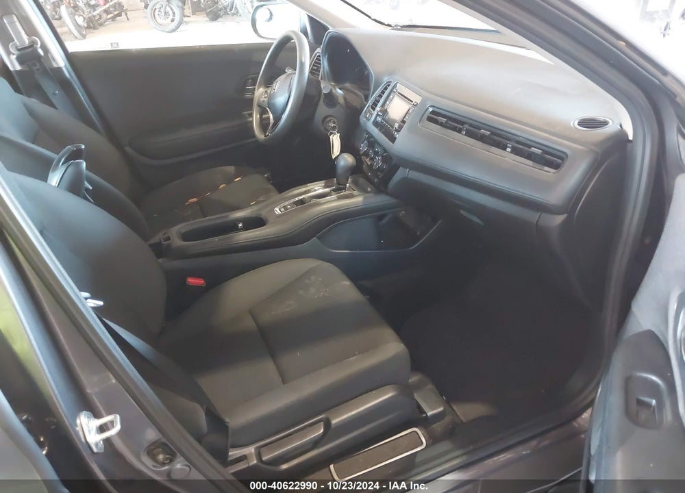2022 HONDA HR-V AWD LX VIN: 3CZRU6H3XNM731563