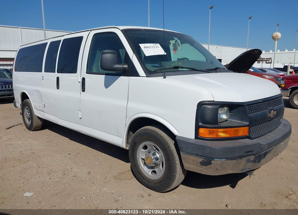 2015 CHEVROLET EXPRESS 3500 LS VIN: 1GAZGZFG4F1123341