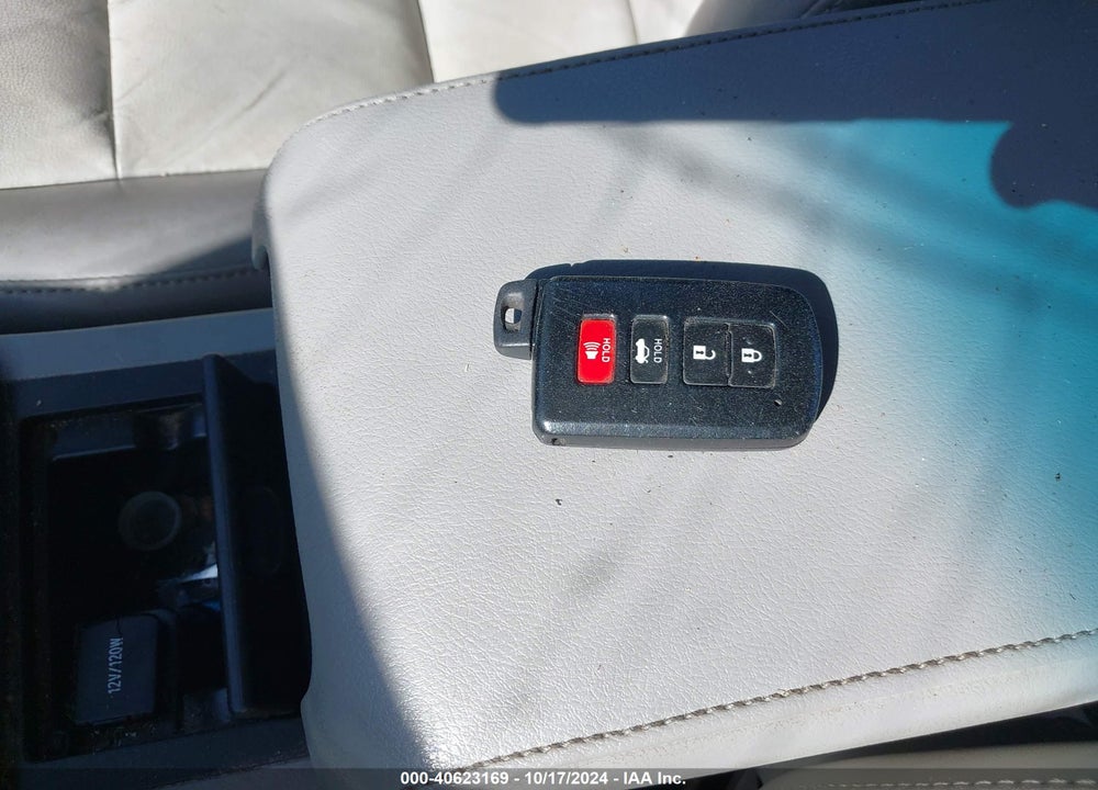 2014 TOYOTA CAMRY XLE VIN: 4T1BF1FK4EU849954