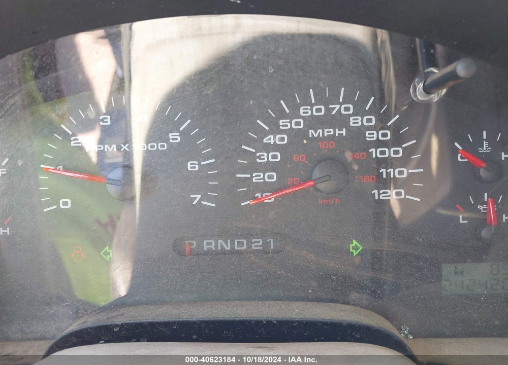 2004 FORD F-150 STX/XL/XLT VIN: 1FTRX12W04NC39051