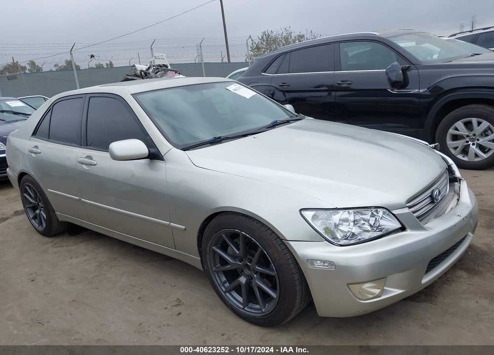 2003 LEXUS IS 300 BASE W/5-SPEED MANUAL VIN: JTHBD192730079791