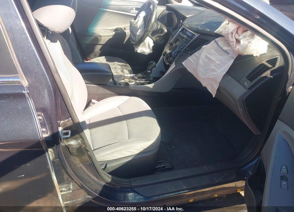 2014 HYUNDAI SONATA GLS VIN: 5NPEB4AC1EH850925