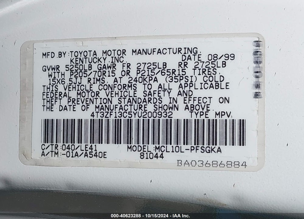 2000 TOYOTA SIENNA XLE VIN: 4T3ZF13C5YU200932