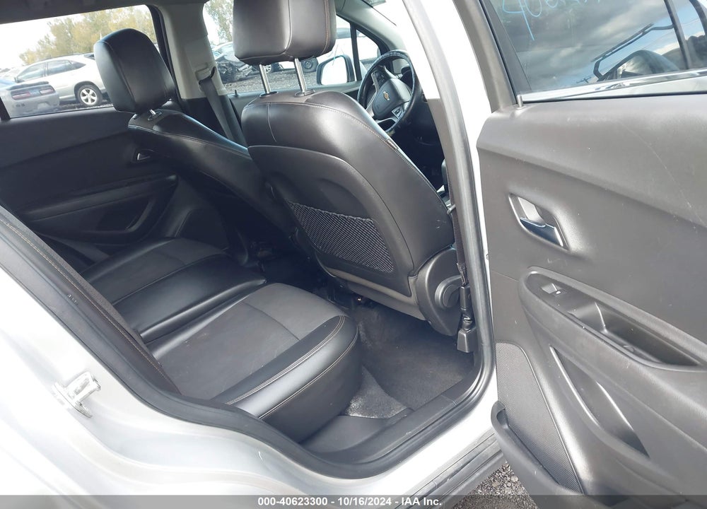 2018 CHEVROLET TRAX LT VIN: KL7CJLSB1JB639470
