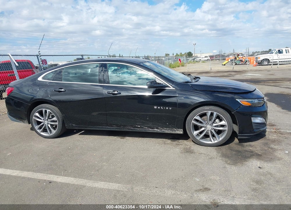 2021 CHEVROLET MALIBU FWD LT VIN: 1G1ZD5ST3MF026913