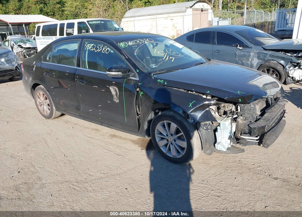 2015 VOLKSWAGEN JETTA 1.8T SE VIN: 3VWD07AJ4FM266514
