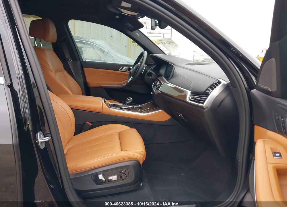2021 BMW X5 XDRIVE40I VIN: 5UXCR6C01M9F54992