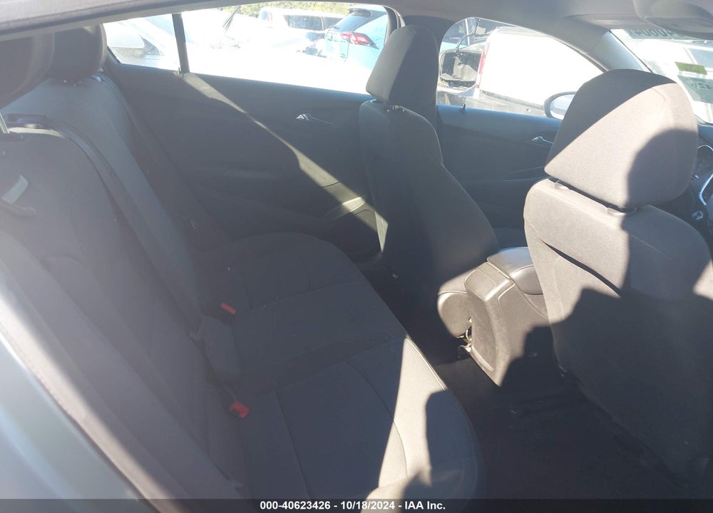 2018 CHEVROLET CRUZE LS AUTO VIN: 1G1BC5SM7J7171665