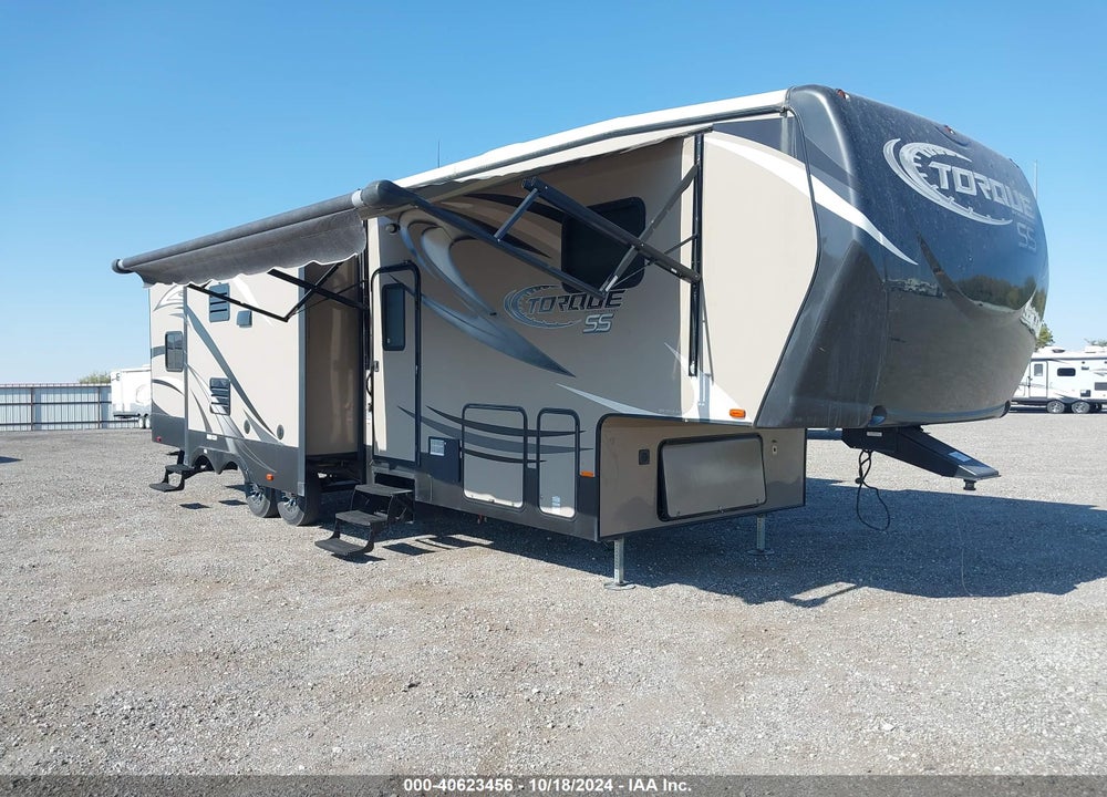 2014 HEARTLAND RV TORQUE SS TOY HAULER VIN: 5SFCG3822EE273898