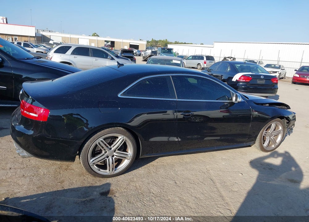 2010 AUDI S5 4.2 PREMIUM PLUS VIN: WAUCVAFR1AA073011