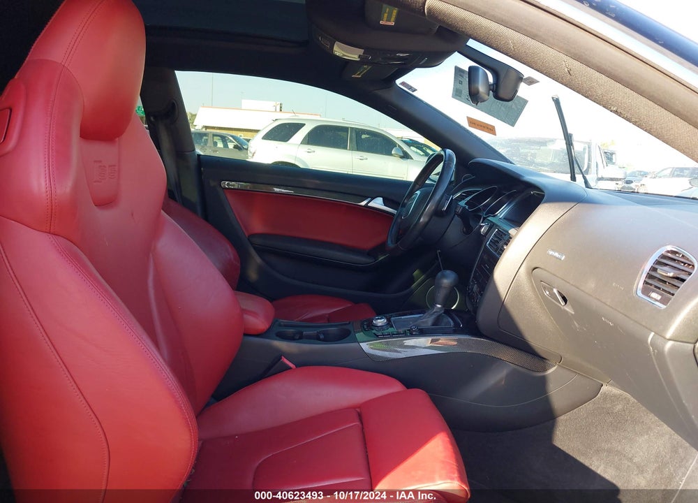 2010 AUDI S5 4.2 PREMIUM PLUS VIN: WAUCVAFR1AA073011
