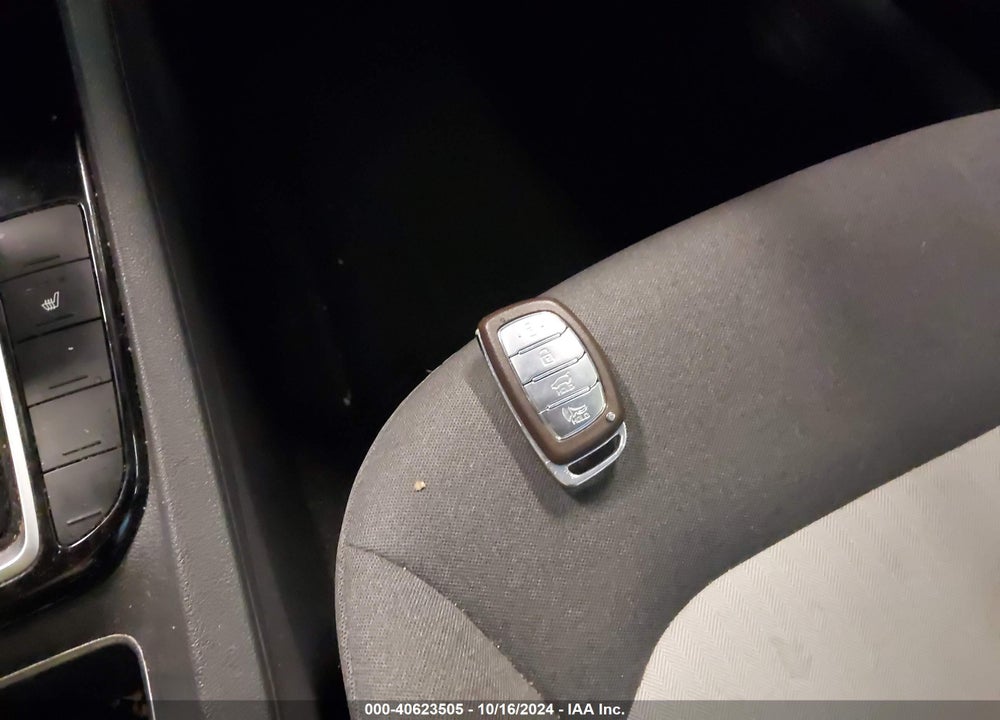 2020 HYUNDAI IONIQ HYBRID SE VIN: KMHC75LCXLU207905