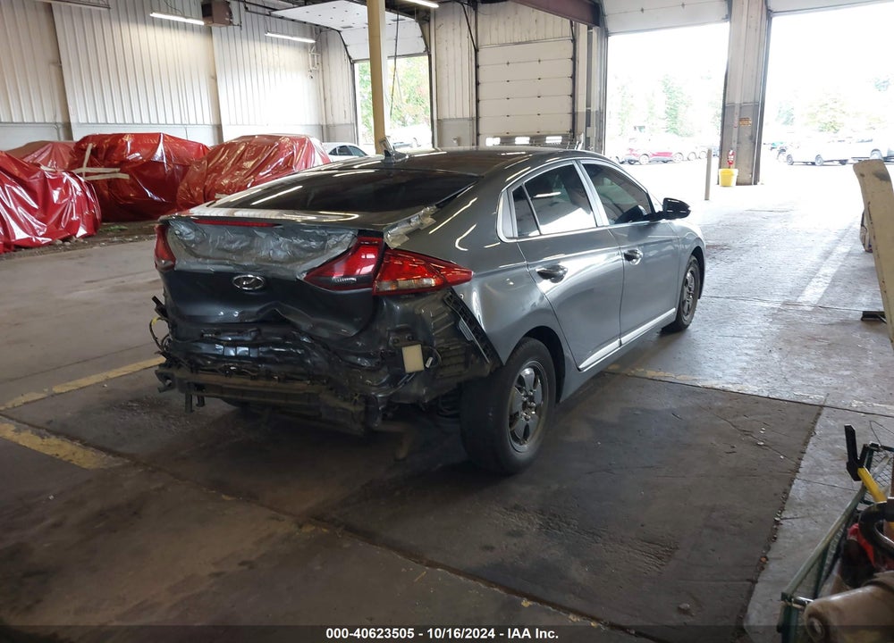 2020 HYUNDAI IONIQ HYBRID SE VIN: KMHC75LCXLU207905