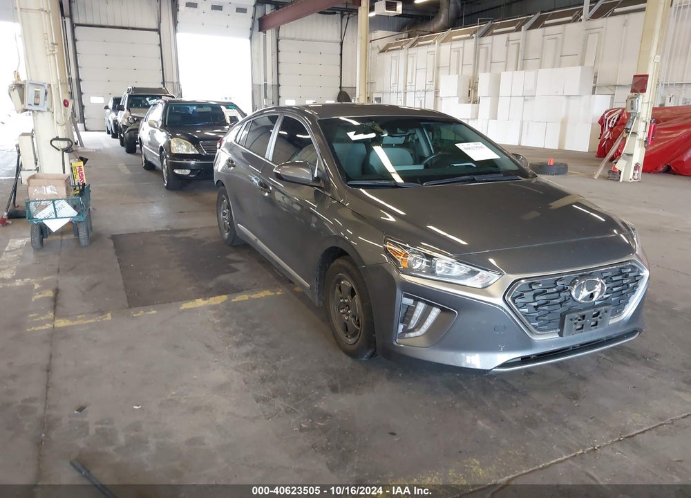 2020 HYUNDAI IONIQ HYBRID SE VIN: KMHC75LCXLU207905