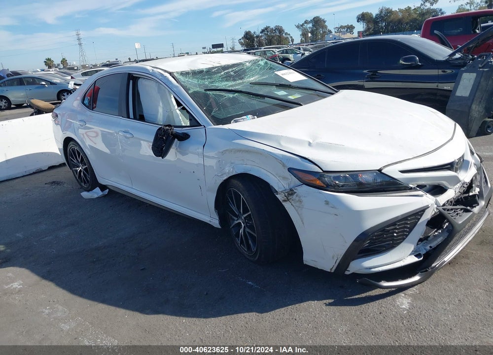 2021 TOYOTA CAMRY SE VIN: 4T1G11AK6MU418638