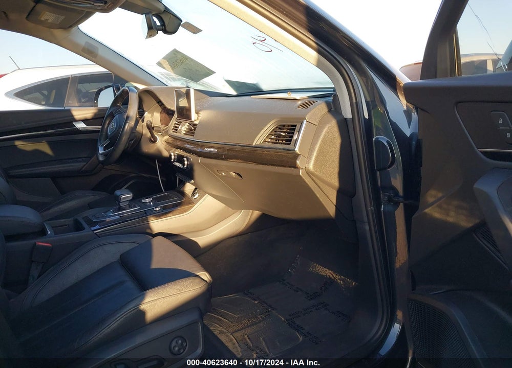 2018 AUDI Q5 2.0T PREMIUM/TECH PRESTIGE VIN: WA1CNAFY6J2147702