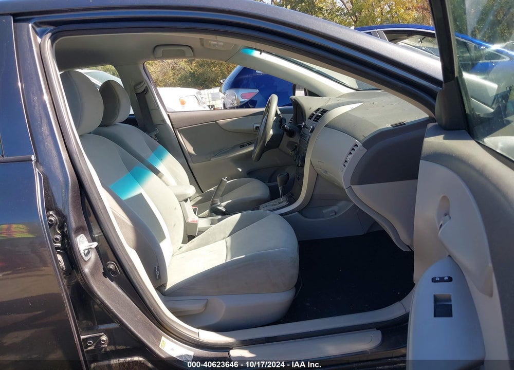 2010 TOYOTA COROLLA LE VIN: 1NXBU4EE7AZ279283