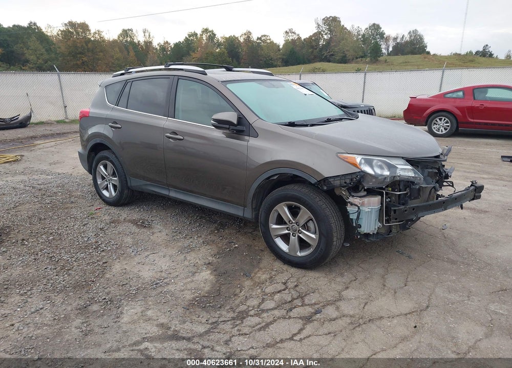 2015 TOYOTA RAV4 XLE VIN: 2T3WFREV8FW205359