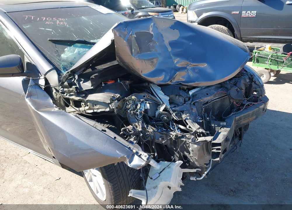 2014 TOYOTA CAMRY XLE V6 VIN: 4T1BK1FKXEU027753