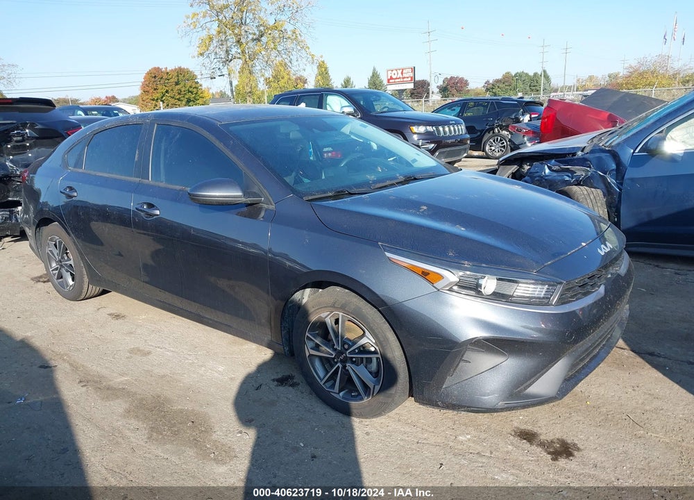 2022 KIA FORTE LXS VIN: 3KPF24ADXNE423681