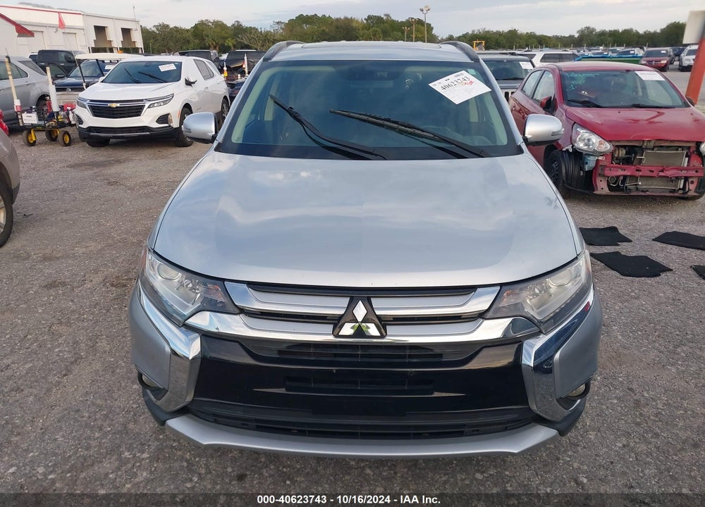 2016 MITSUBISHI OUTLANDER SEL VIN: JA4AD3A38GZ055377