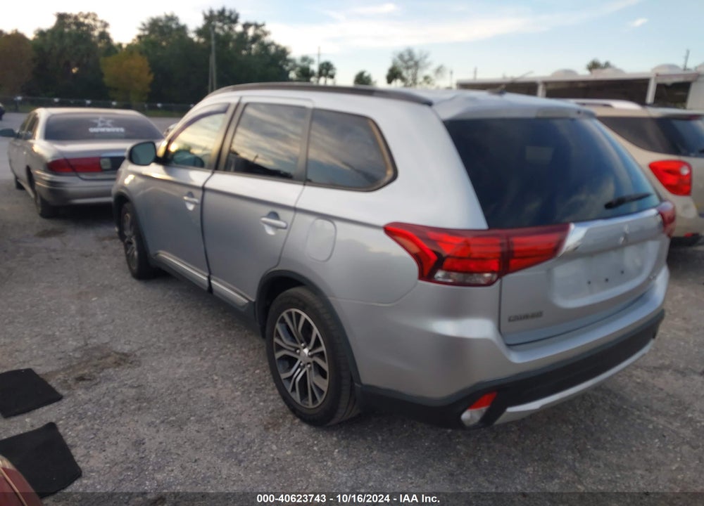 2016 MITSUBISHI OUTLANDER SEL VIN: JA4AD3A38GZ055377
