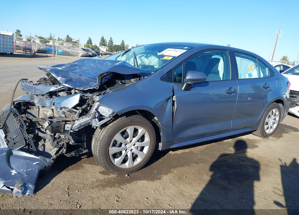 2022 TOYOTA COROLLA LE VIN: 5YFEPMAE3NP272073