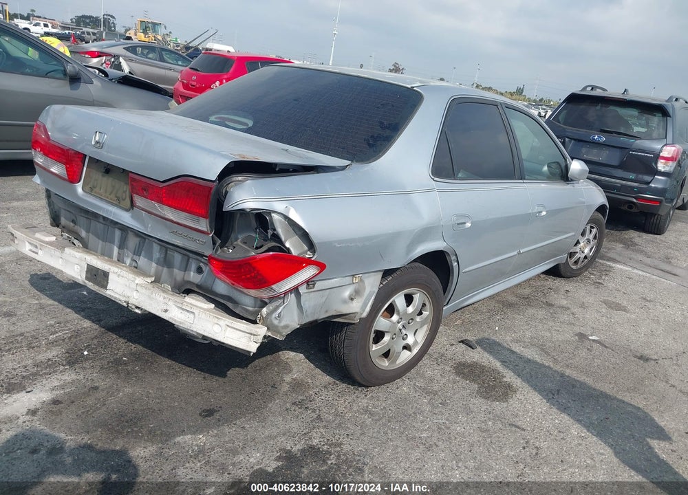 2001 HONDA ACCORD 2.3 EX VIN: JHMCG65891C010633