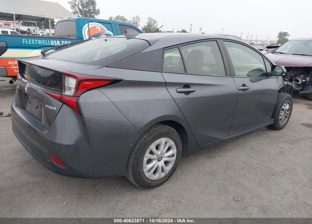 2021 TOYOTA PRIUS LE VIN: JTDKAMFU7M3152577
