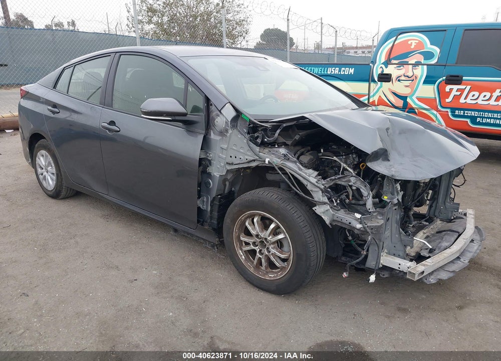 2021 TOYOTA PRIUS LE VIN: JTDKAMFU7M3152577