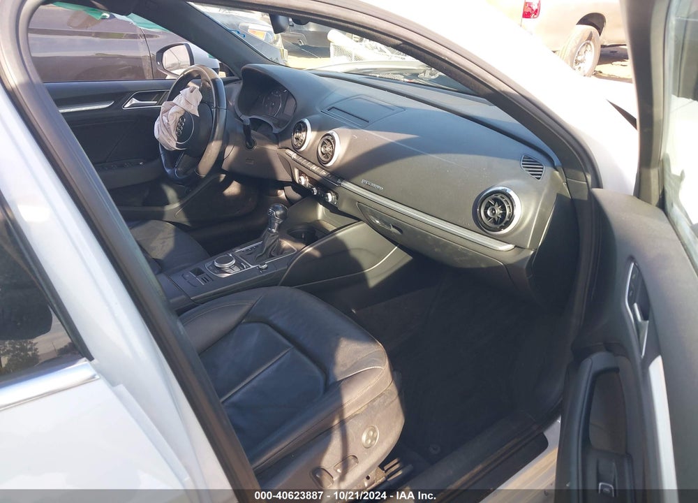 2015 AUDI A3 2.0T PREMIUM VIN: WAUEFGFF9F1035922