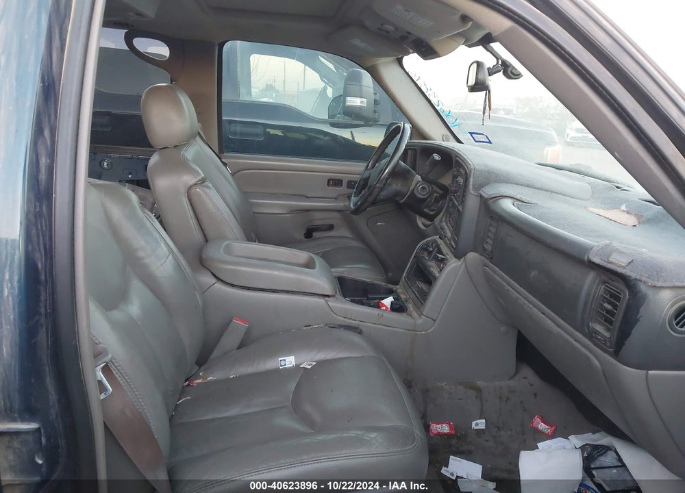 2006 CHEVROLET SUBURBAN 1500 Z71 VIN: 3GNEC16Z56G106643