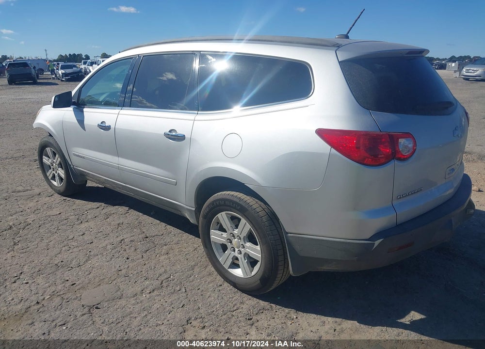 2009 CHEVROLET TRAVERSE LT VIN: 1GNER23D49S101637