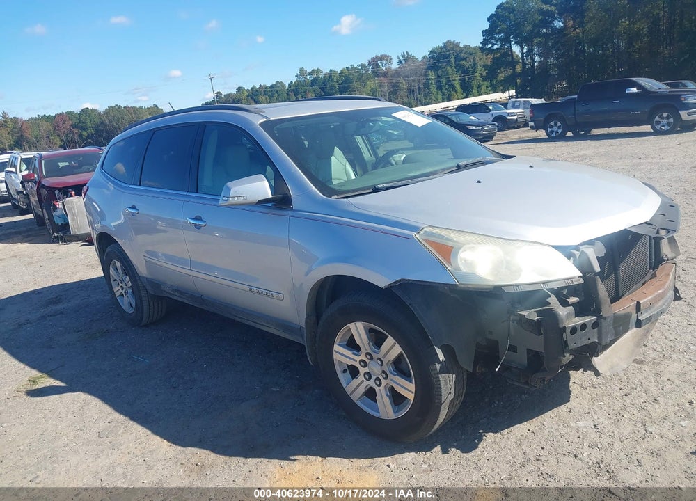 2009 CHEVROLET TRAVERSE LT VIN: 1GNER23D49S101637