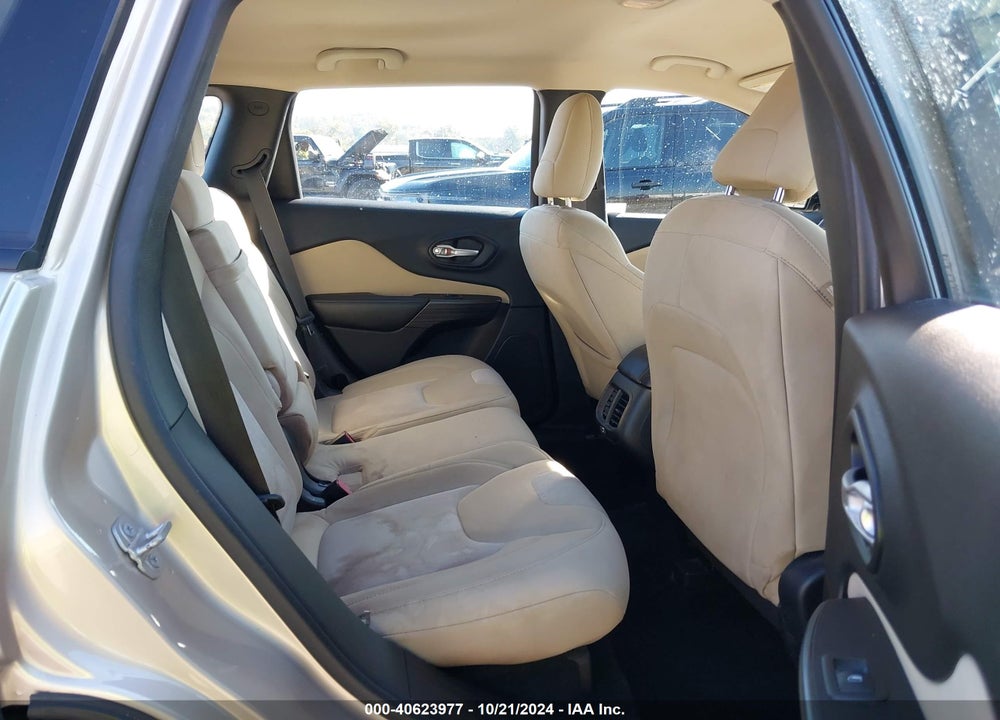 2015 JEEP CHEROKEE SPORT VIN: 1C4PJLAB3FW579052