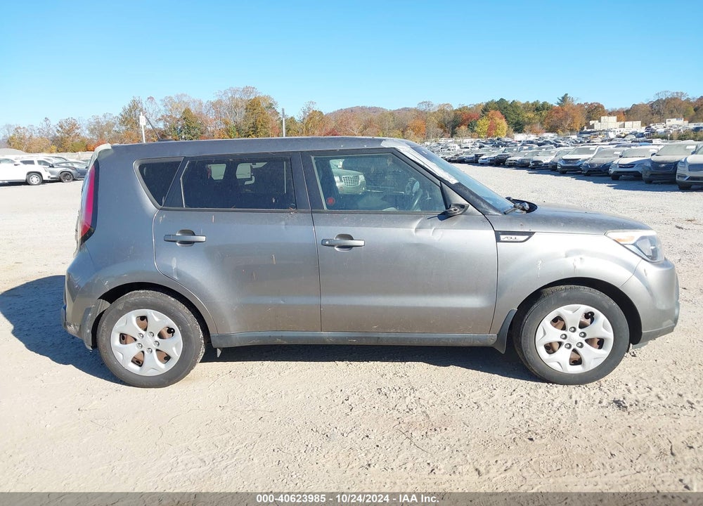 2015 KIA SOUL VIN: KNDJN2A2XF7200093