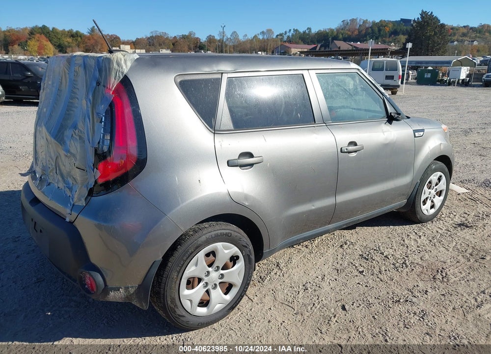 2015 KIA SOUL VIN: KNDJN2A2XF7200093