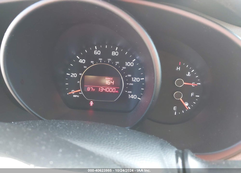 2015 KIA SOUL VIN: KNDJN2A2XF7200093