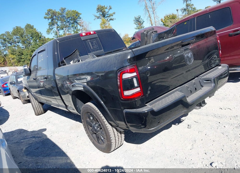 2023 RAM 2500 LIMITED MEGA CAB 4X4 6'4 BOX VIN: 3C6UR5TL4PG647332