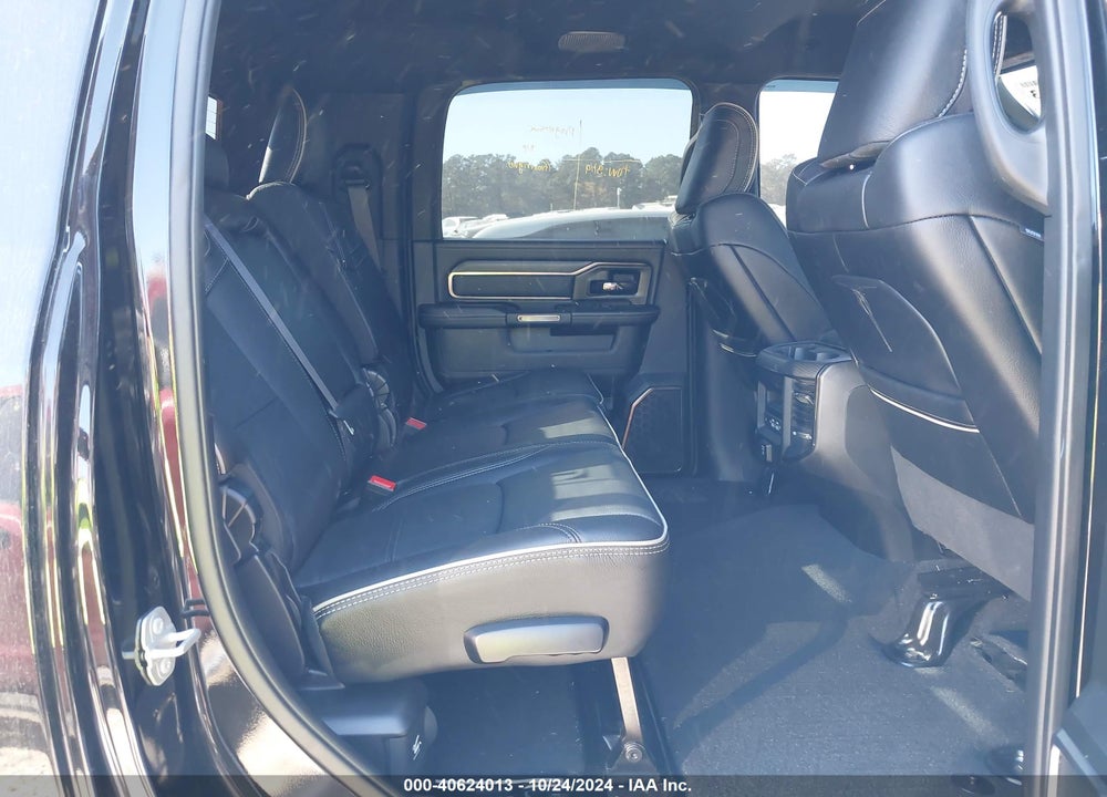 2023 RAM 2500 LIMITED MEGA CAB 4X4 6'4 BOX VIN: 3C6UR5TL4PG647332
