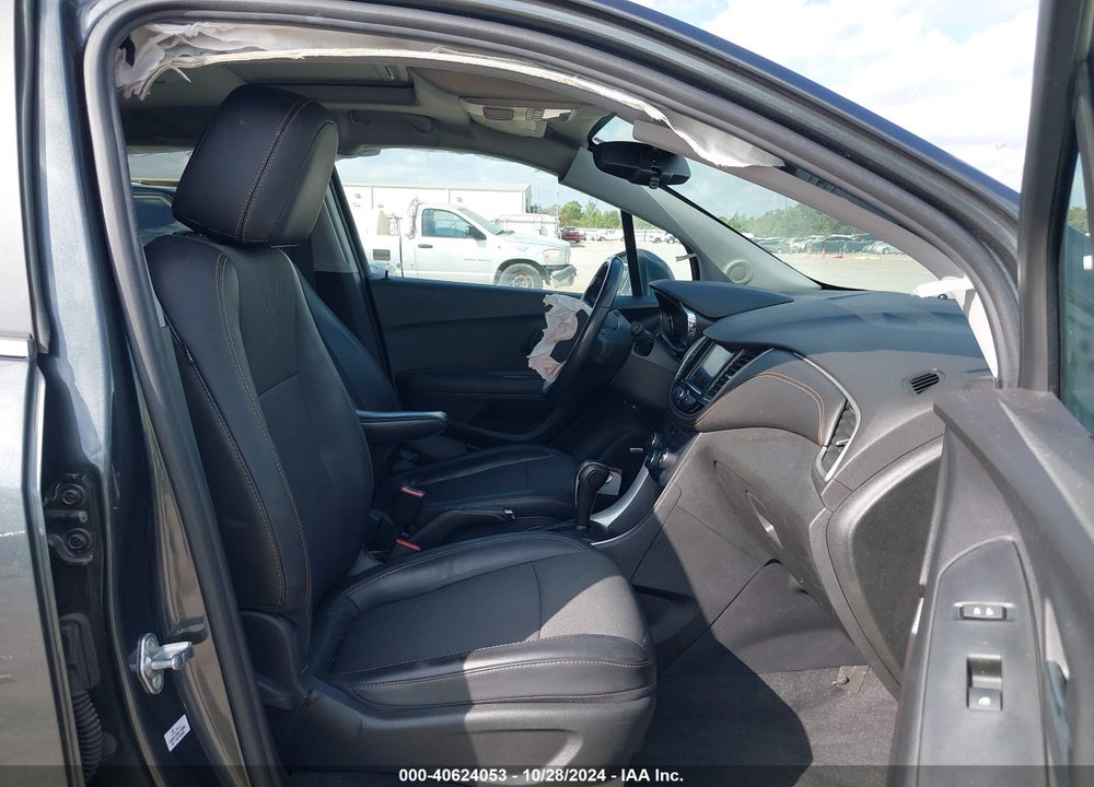 2020 CHEVROLET TRAX FWD LT VIN: 3GNCJLSB1LL171557