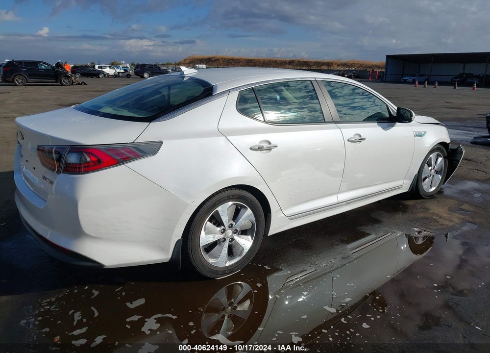 2015 KIA OPTIMA HYBRID EX VIN: KNAGN4AD5F5080753