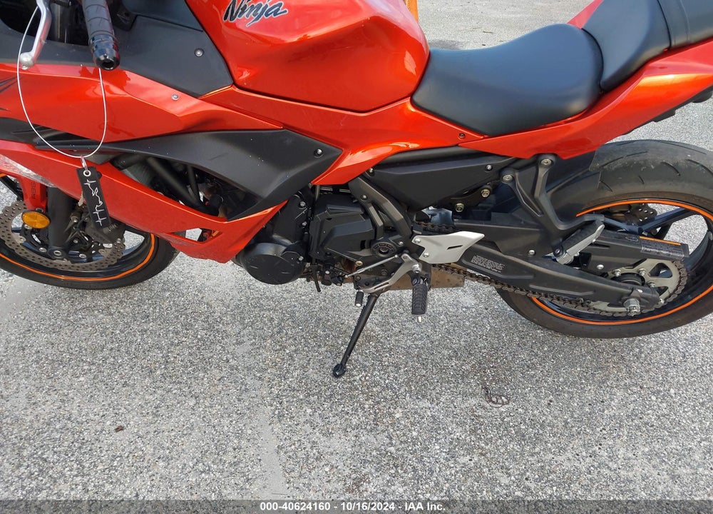 2017 KAWASAKI EX650 F VIN: JKAEXEK11HDA03088