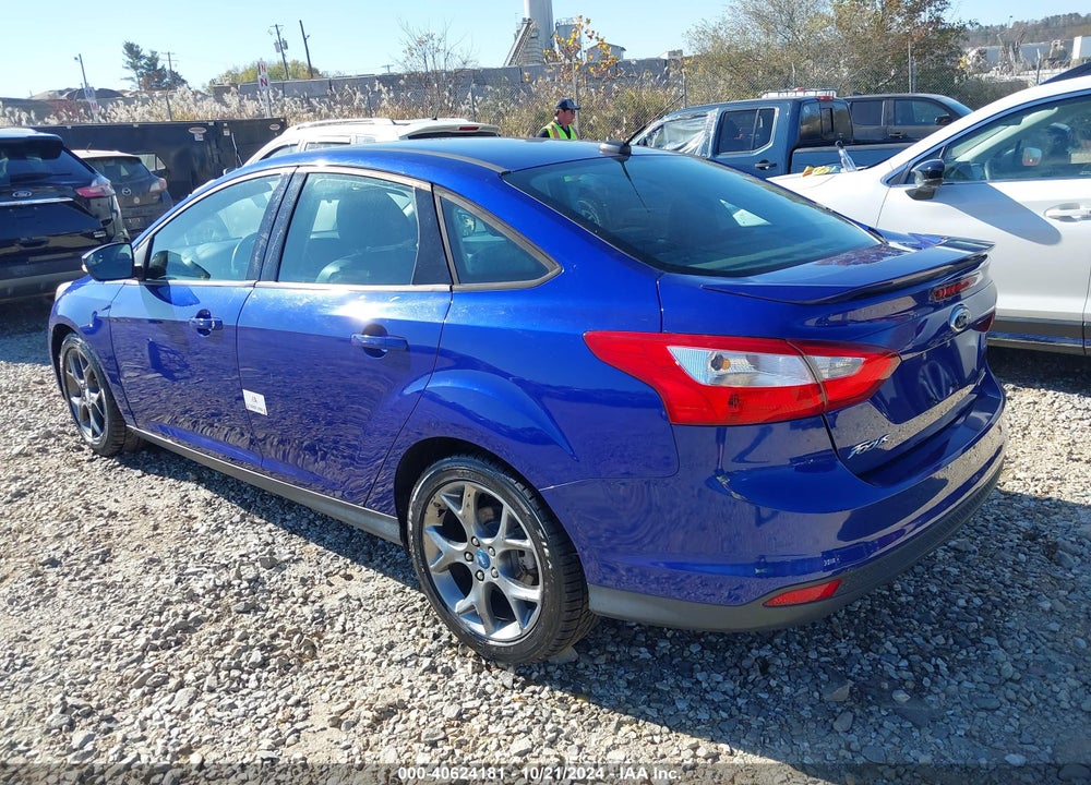 2013 FORD FOCUS SE VIN: 1FADP3F23DL121977