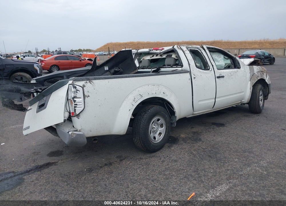 2015 NISSAN FRONTIER S VIN: 1N6BD0CT1FN750745
