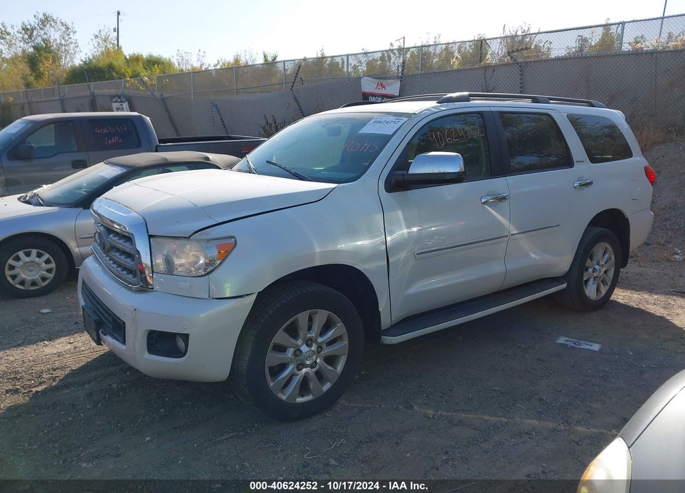 2011 TOYOTA SEQUOIA PLATINUM 5.7L V8 VIN: 5TDDW5G19BS050813